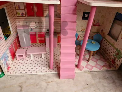 barbie huge house full accesories used like new