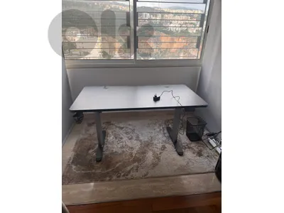 Work desk