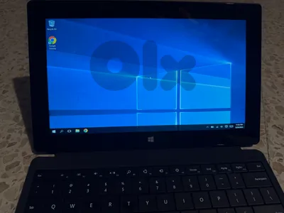 Microsoft Surface Pro 2 | Intel i5 | 8GB RAM | Keyboard Included