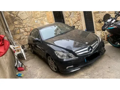 Mercedes-Benz E-Class 2010 E coupe Mercedes-Benz E-Class 2010 E coupe