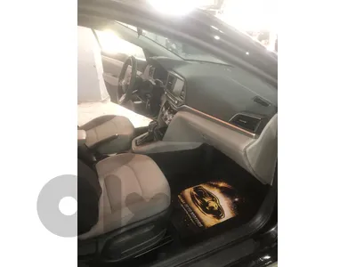 Hyundai Elantra 2019