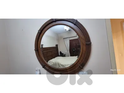 king size full bedroom