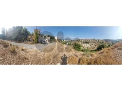 L16984 - 897 SQM Land For Sale in Basbina, Batroun