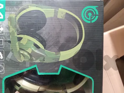gaming wired headphones noise cancelation