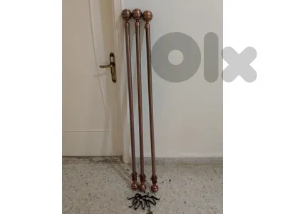 3 سياخ برادي بحالة حيدة مع أغراضن ب 10$