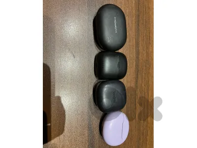 4 earphones for sale
