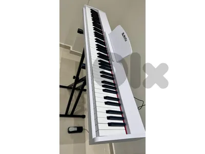 88-Key Digital Piano + FREE Stand & PEDAL