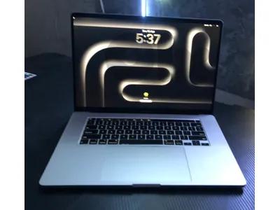MACBOOK PRO CORE I9 SPEC