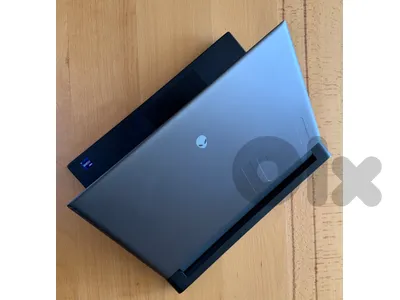ALIENWARE M18 R2 GAMING