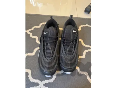Nike shoes BRAND NEW size 47