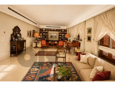 Apartment For Sale In Achrafieh – CPBJW03