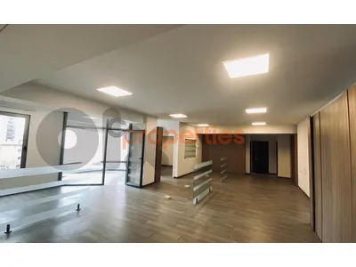 Office For Rent In Achrafieh – CPBJW04