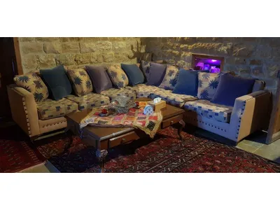 sofa L with a small table