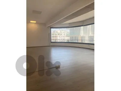 office for sale in achrafieh مكتب للبيع في الأشرفية