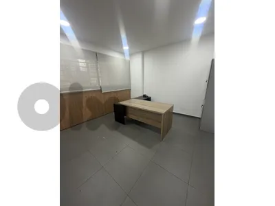 Offices For sale In Jnah