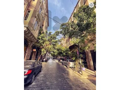 Shop for Rent in Gemmayzeh REF#87036539JM محل للإيجار في الجميزة