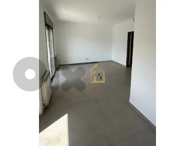 Apartment for sale in Baabdat DH89 شقة للبيع في بعبدات