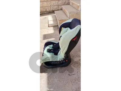 2 Car Seats