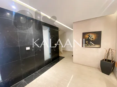 Apartment for Sale in Haret Sakher | شقة للبيع في حارة صخر