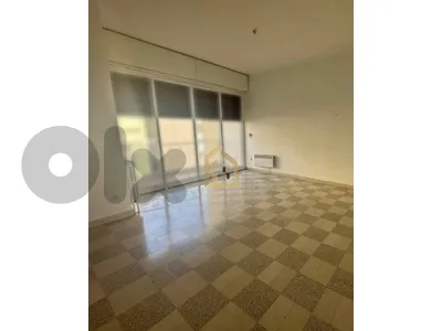 Apartment for sale in Achrafieh AA454 شقة للبيع في الأشرفية
