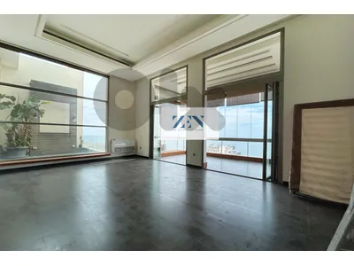 Apartment for Sale in Hamra شقة للبيع في الحمرا