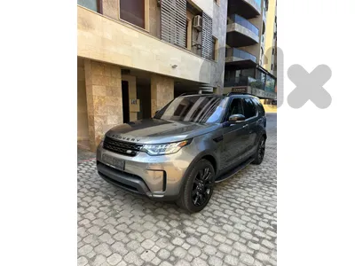 Land Rover Discovery HSE Luxury 2019 gray on black (clean carfax-75000 miles)