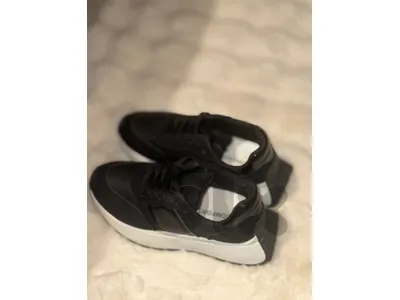 Women’s Black Casual Shoes