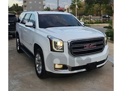 GMC Yukon SLT 2017 Super Clean Full Options