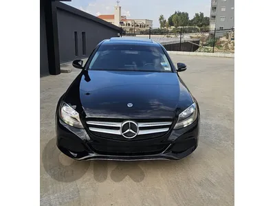 Mercedes-Benz C300 2018 4 Matic 80000 Miles