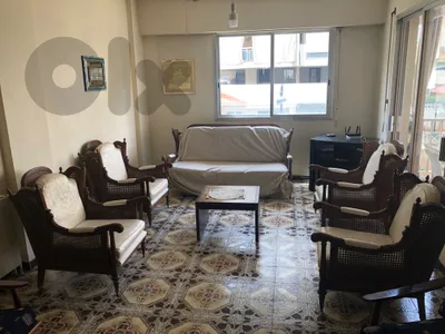 saloon