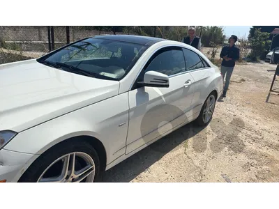 Mercedes-Benz E-Class 2012 e350