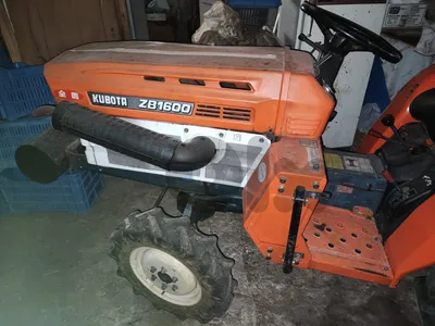 Kubota ZB1600 مع فرّامة وسكة 4 شفرات