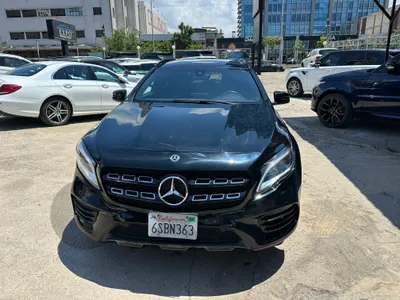 Mercedes-Benz GLA-Class 2020 4 Matic very clean California
