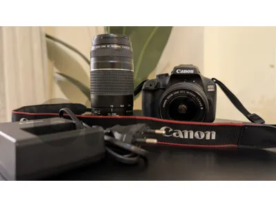 Canon EOS 4000D with 2 lens