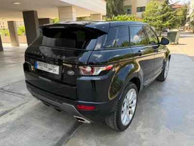 Land Rover Evoque 2015 dynamic
