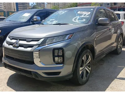 Mitsubishi Outlander Sport AWD - Excellent condition