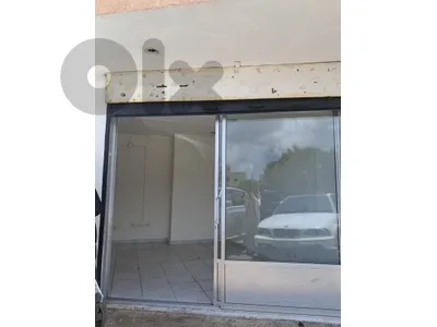 محل في الحدث للإيجار shop for rent in hadat