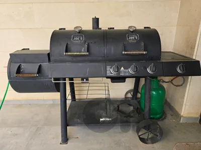 CharBroil Oklahoma Joe's Longhorn Combo Charcoal/Gas Smoker & Grill Barbecue