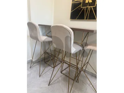 Bar Table + 3 Chairs – Excellent Condition – $300