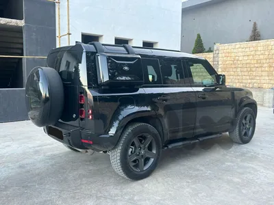 Land Rover Defender 2025 3.0 L P400