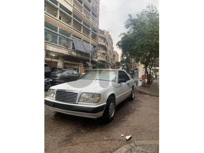 Mercedes-Benz 240/260/280 1988 230