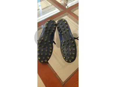 Football shoes for kids