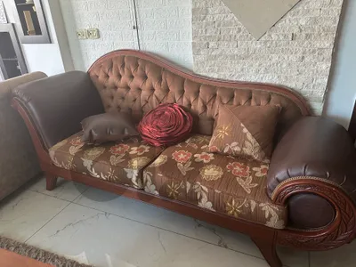 صالون شبه جديد