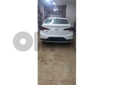 Hyundai Elantra 2020