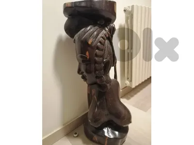 Eben sculpture