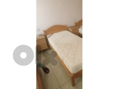 تخت+فرشة+كومود+شوفنيرة