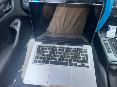 Macbook pro apple iOS
