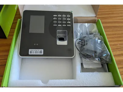 attendence machines مكونات بصمة