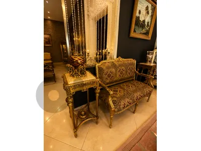 salon auntique