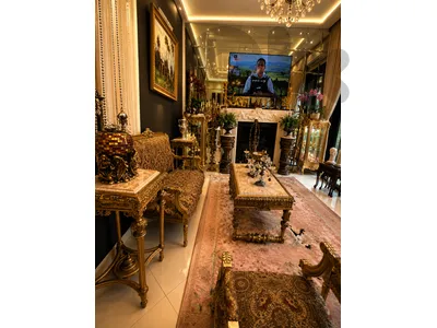 salon auntique
